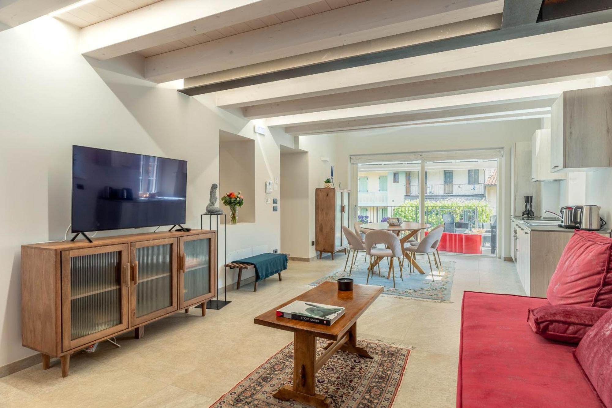 Апартаменти Luxury 2Br W/ River Castle View In Borgo Valsugana Екстер'єр фото