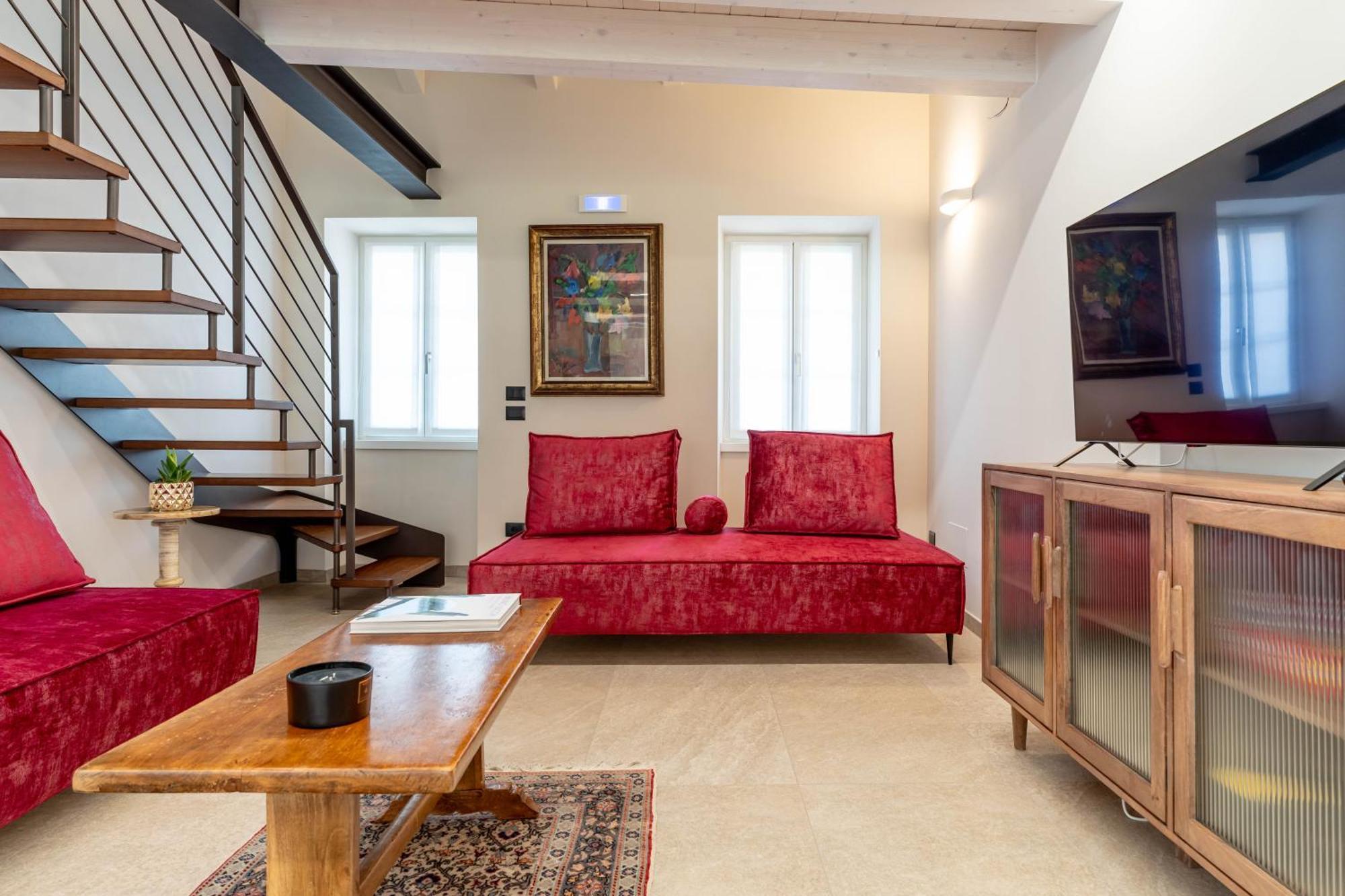 Апартаменти Luxury 2Br W/ River Castle View In Borgo Valsugana Екстер'єр фото