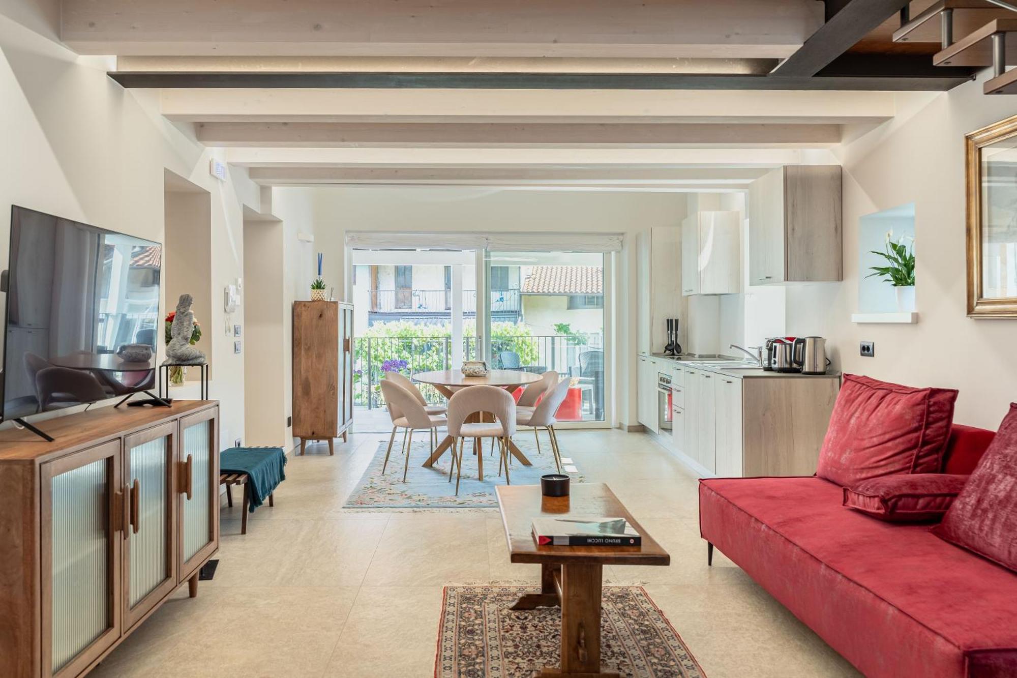 Апартаменти Luxury 2Br W/ River Castle View In Borgo Valsugana Екстер'єр фото