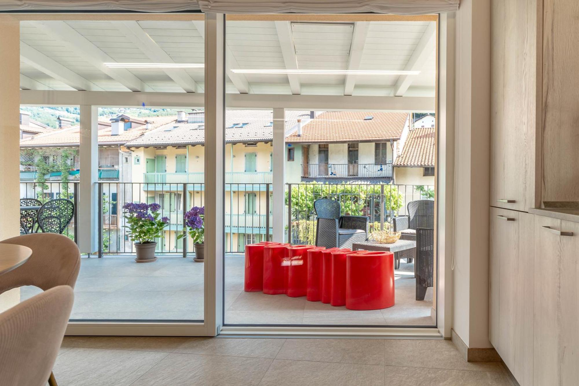Апартаменти Luxury 2Br W/ River Castle View In Borgo Valsugana Екстер'єр фото