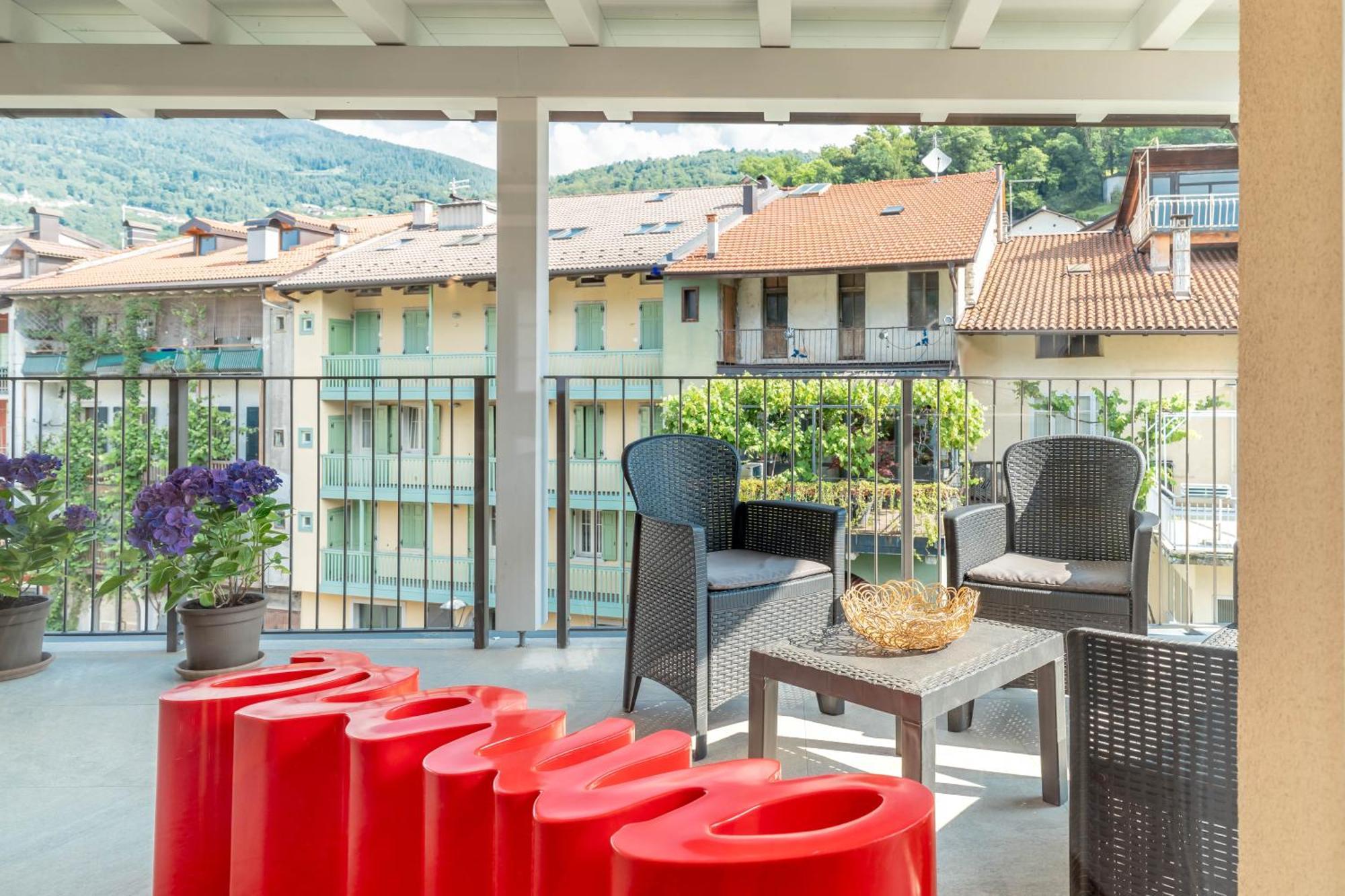 Апартаменти Luxury 2Br W/ River Castle View In Borgo Valsugana Екстер'єр фото
