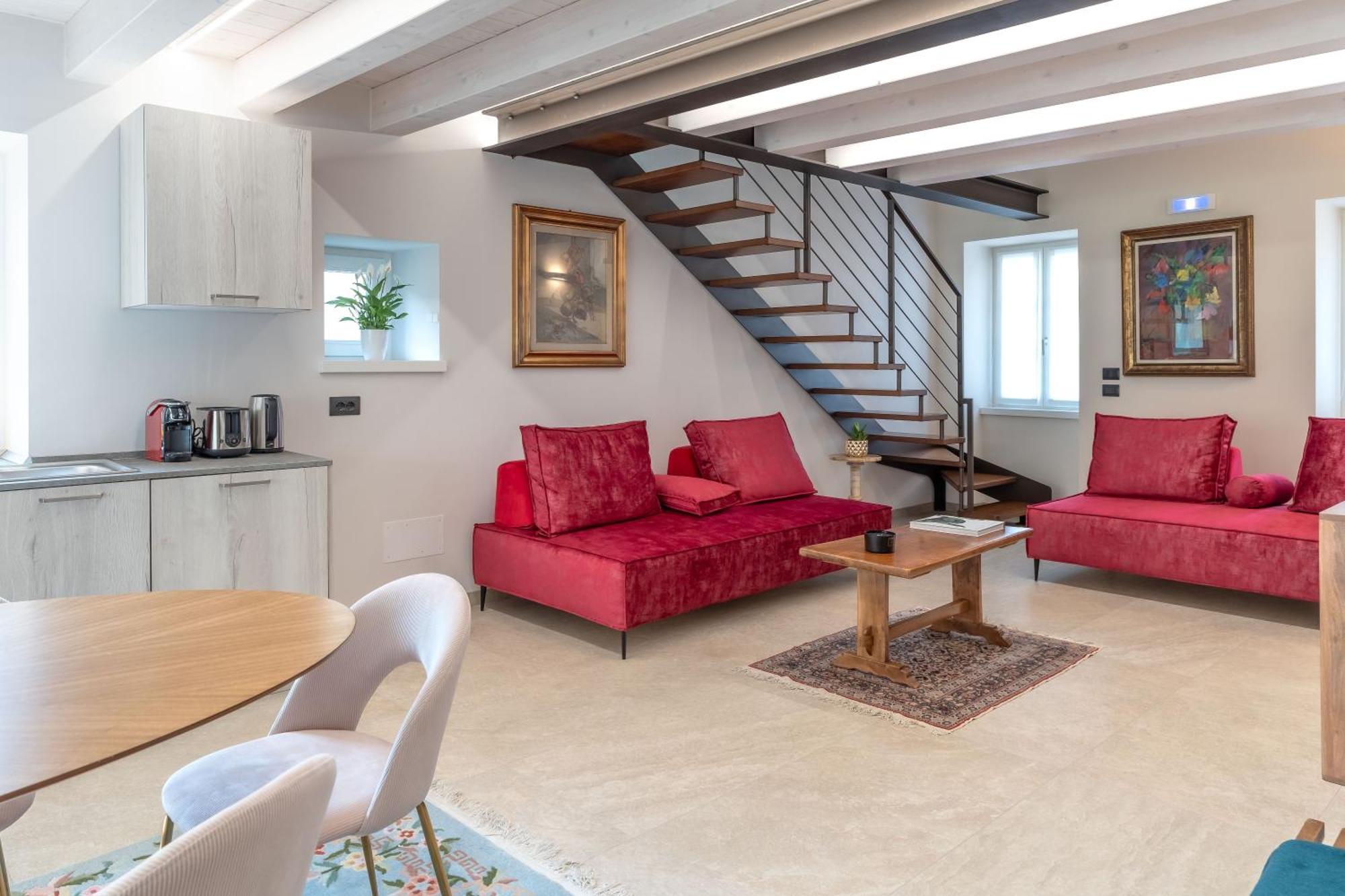 Апартаменти Luxury 2Br W/ River Castle View In Borgo Valsugana Екстер'єр фото